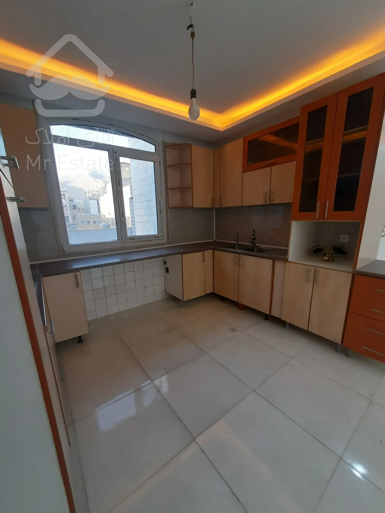 فروش آپارتمان ۱۱۰متر ۲خواب قدرالسهم دار همیلا