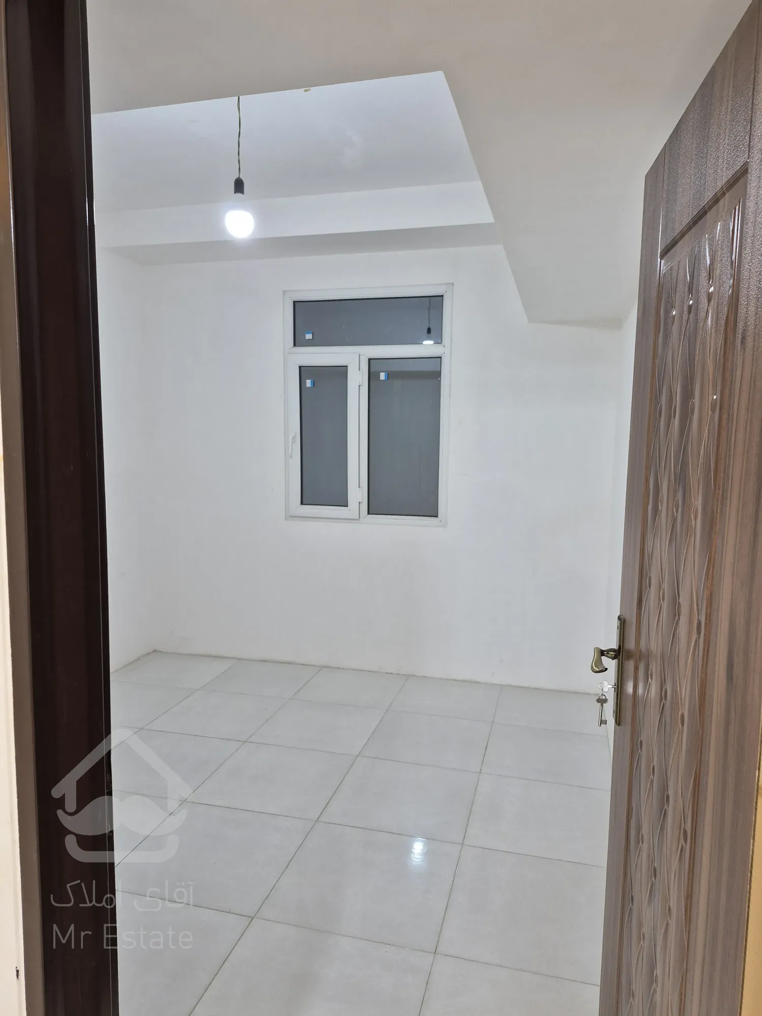 فروش آپارتمان ۱۶۳ متری در شهرک اُرکیده