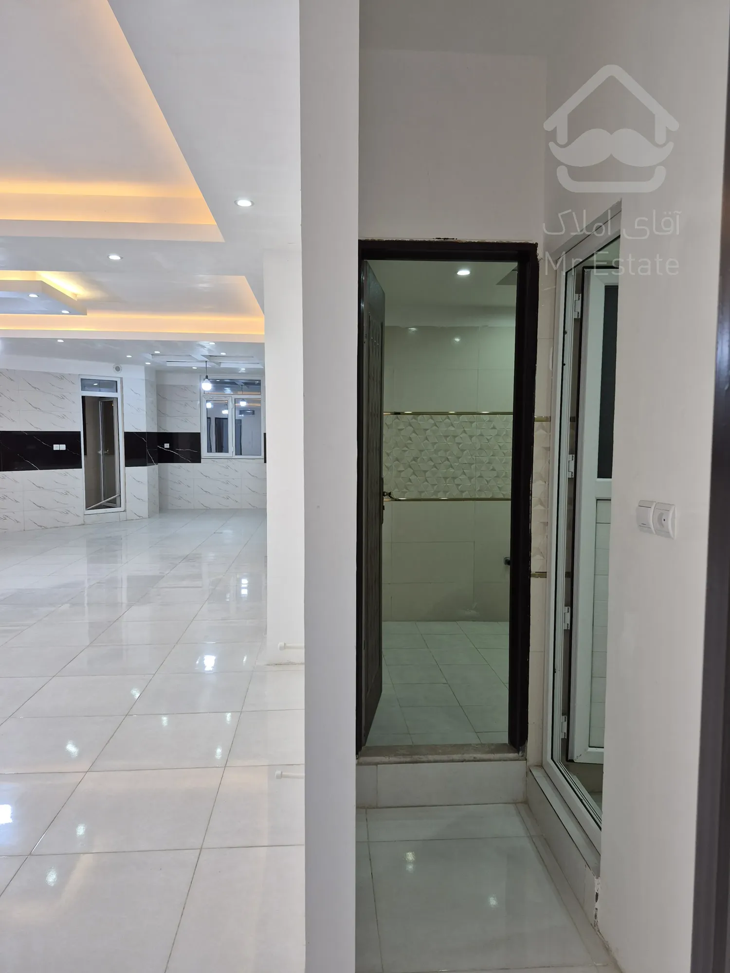 فروش آپارتمان ۱۶۳ متری در شهرک اُرکیده