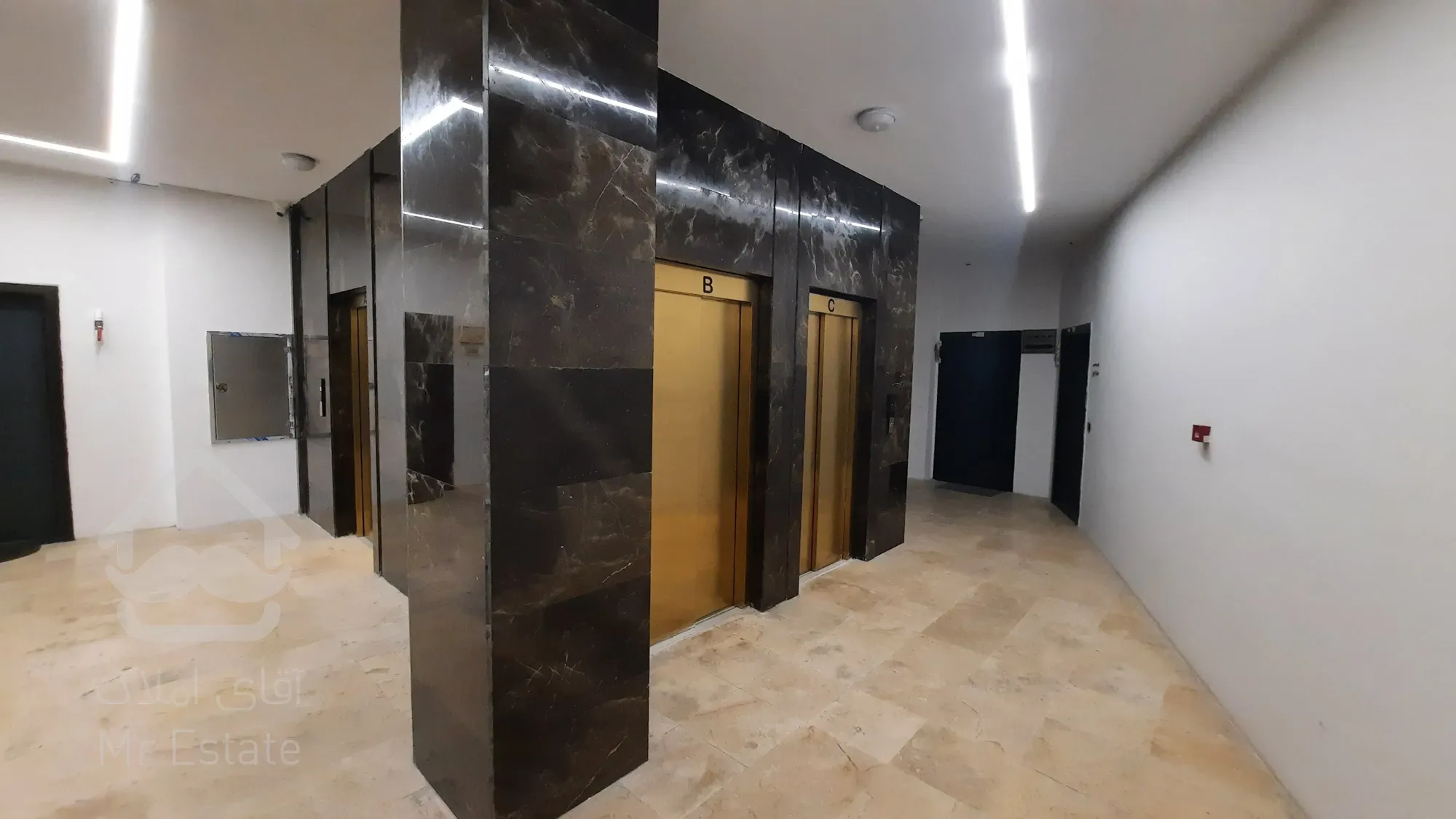 اجاره واحد ۱۰۰ متری اداری لوکس ، مرکز شهر چالوس