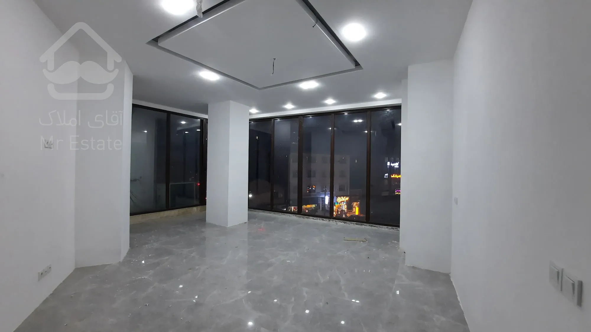 اجاره واحد ۱۰۰ متری اداری لوکس ، مرکز شهر چالوس