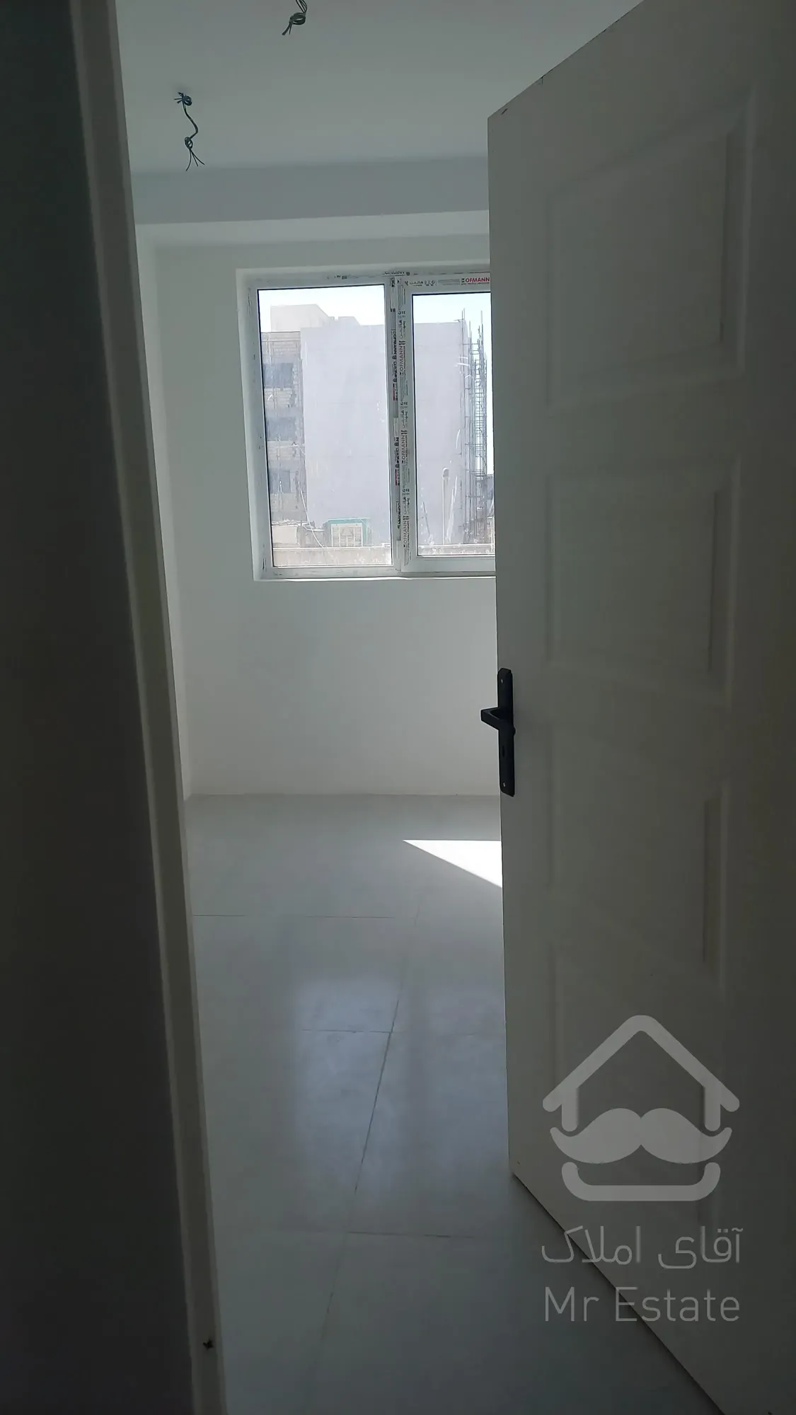 آپارتمان ۱۰۰ متری کلید نخورده کیانمهر نماسنگ ۳نبش