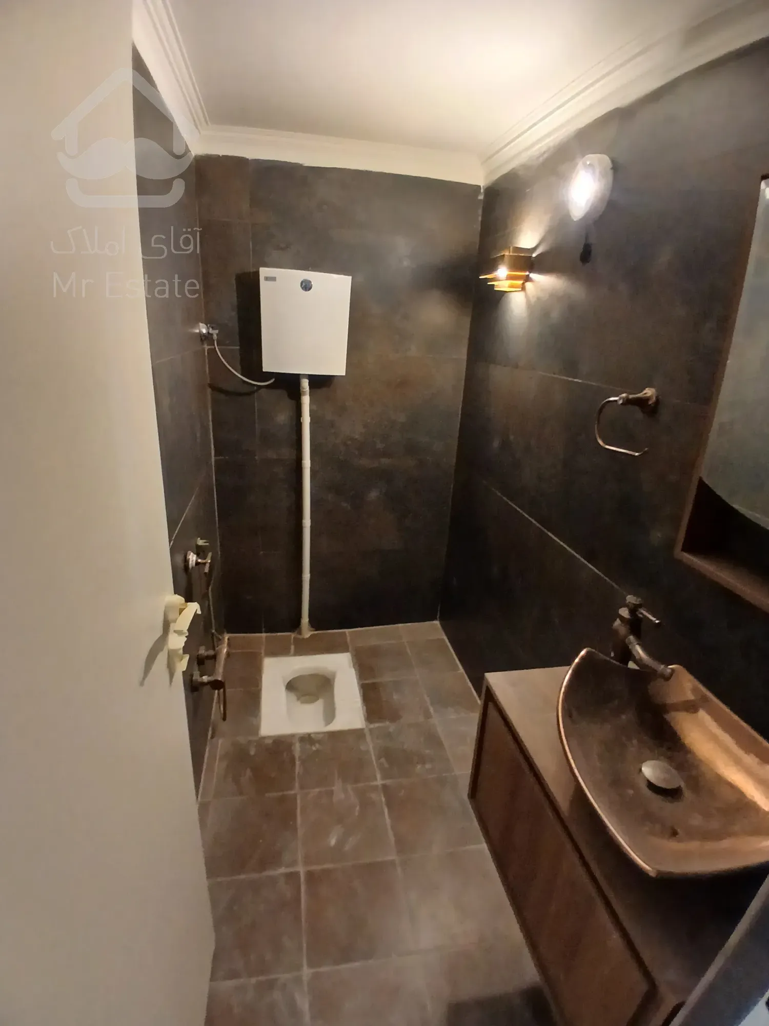 فروش۸۲متر هروی ساقدوش