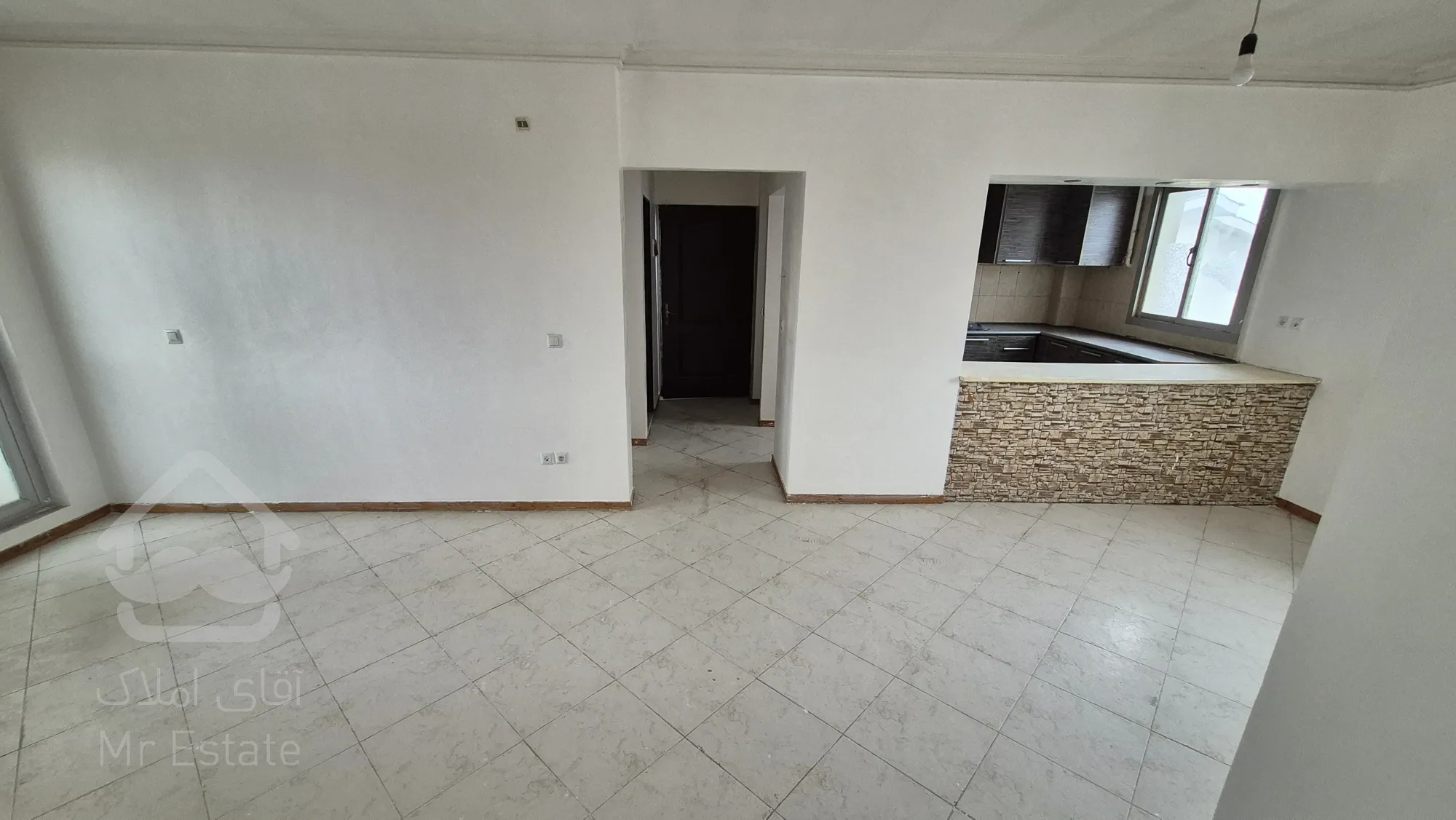 واحد دلباز / 84 متر مفید / سند تک برگ / شهرک توریستی لاکانشهر رشت