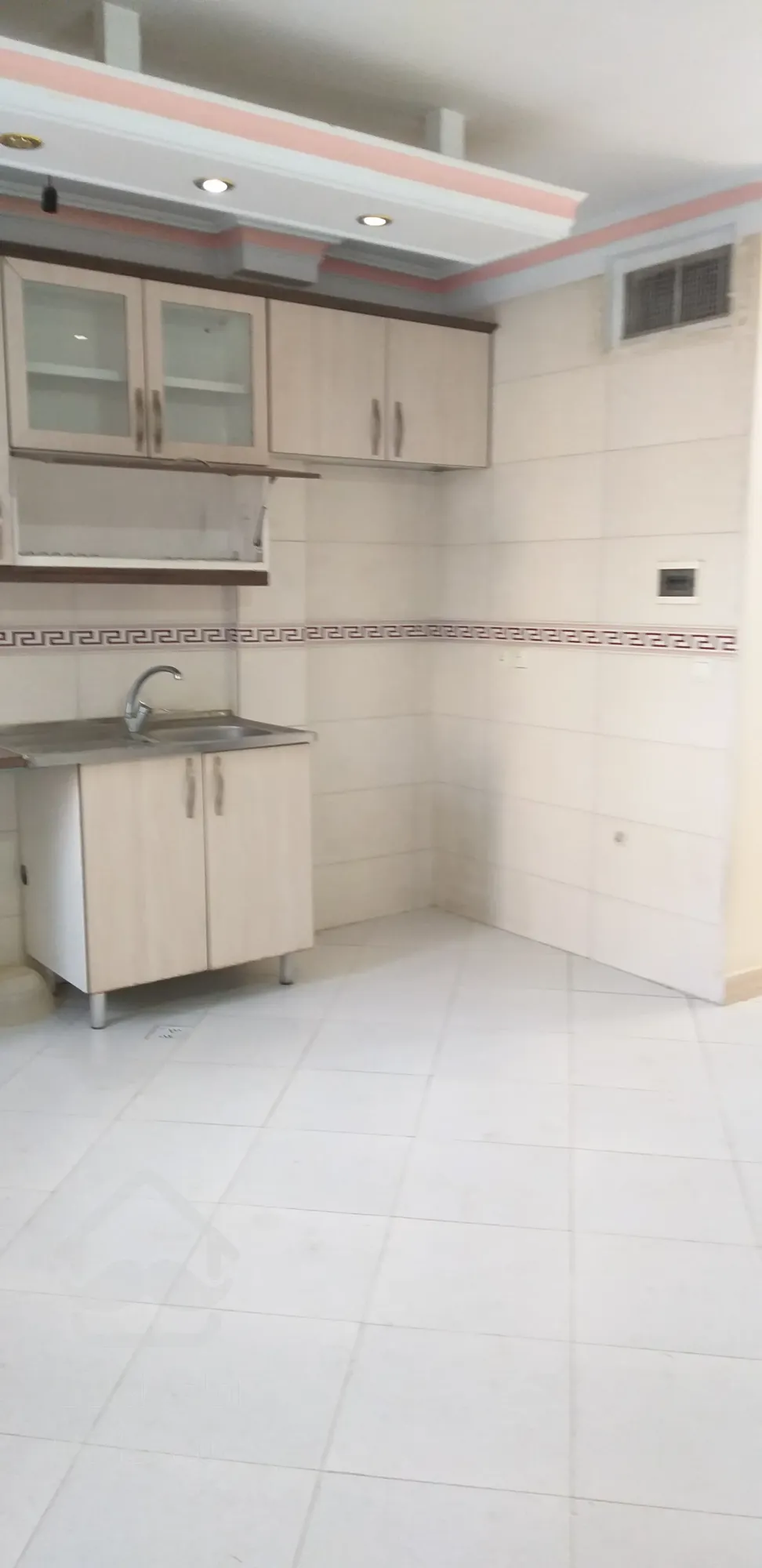 آپارتمان ۳۷ متری /تخلیه/مناسب زوج