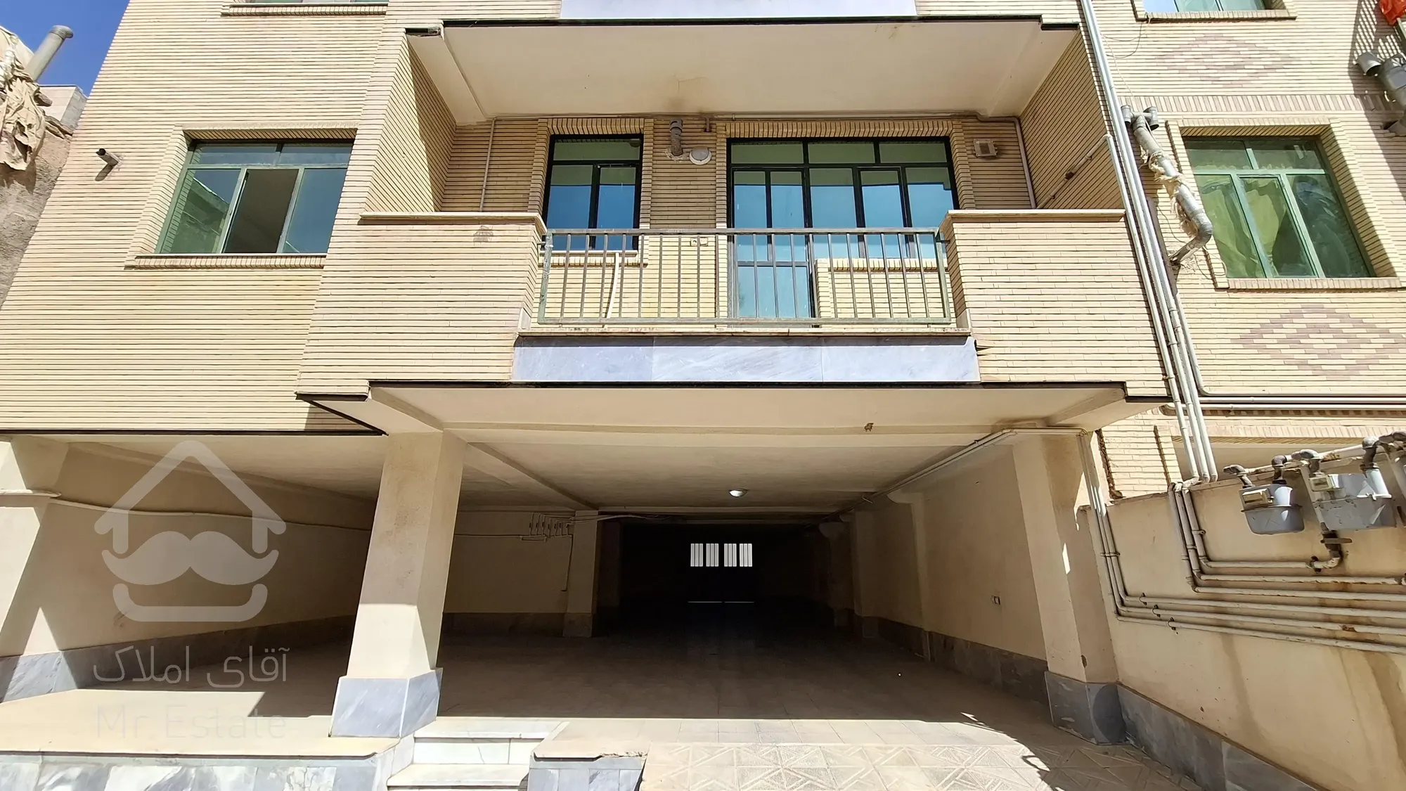 رهن آپارتمان شهرک بعثت هشتگرد