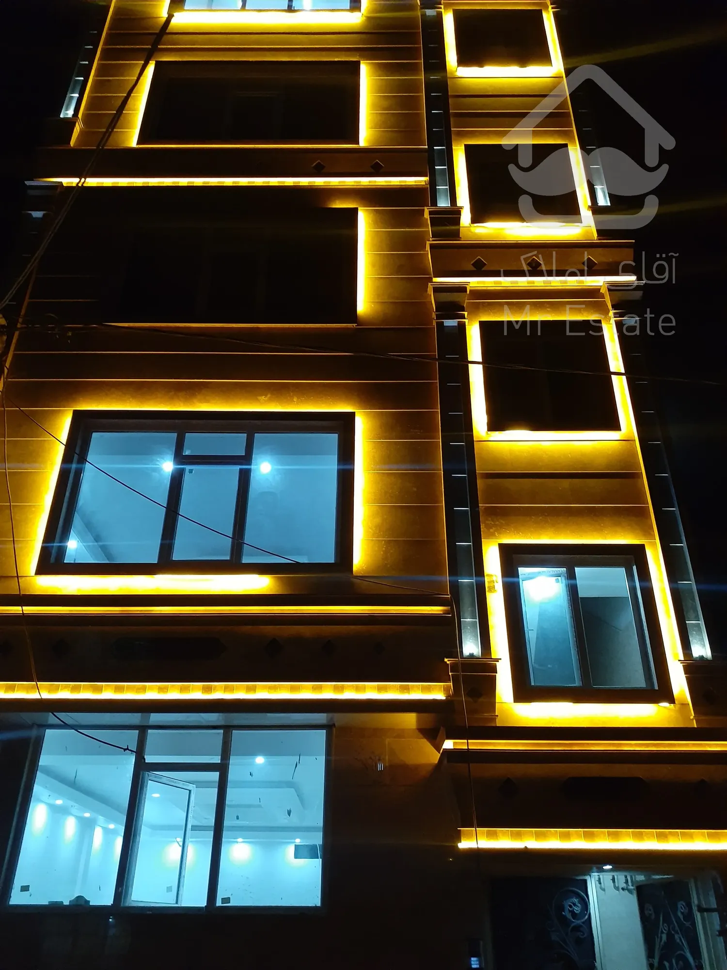 فروش واحد نوساز ۱۰۷ متر طبقه همکف