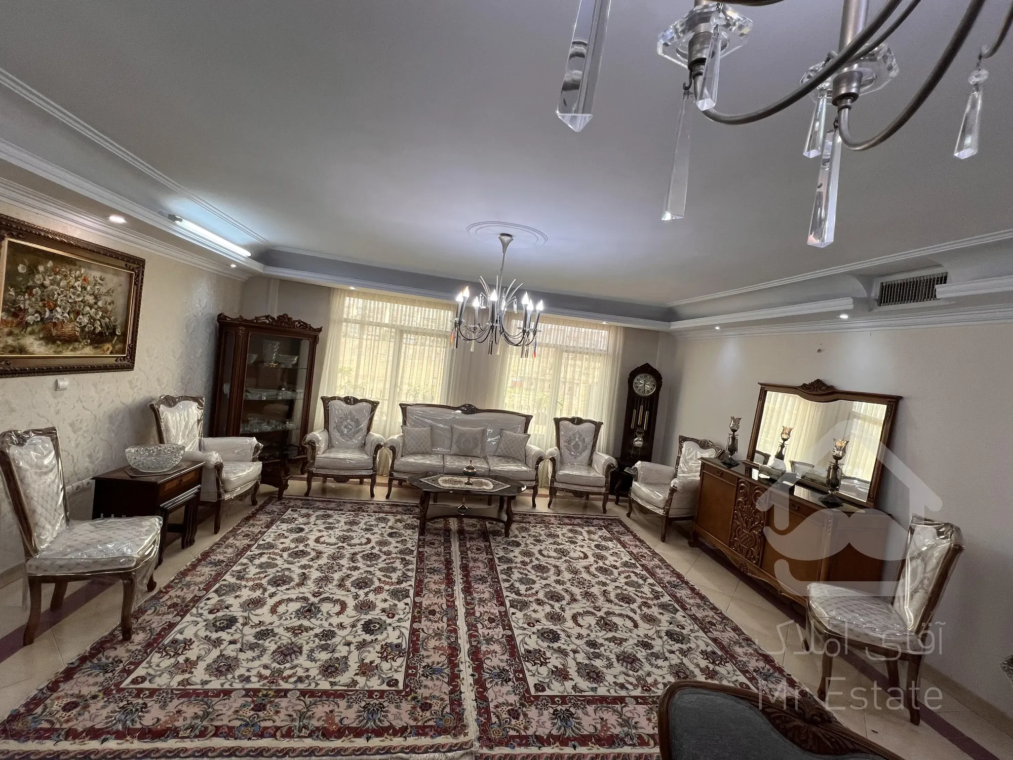 رهن واجاره آپارتمان۱۳۰متری فول تهرانپارس شرقی