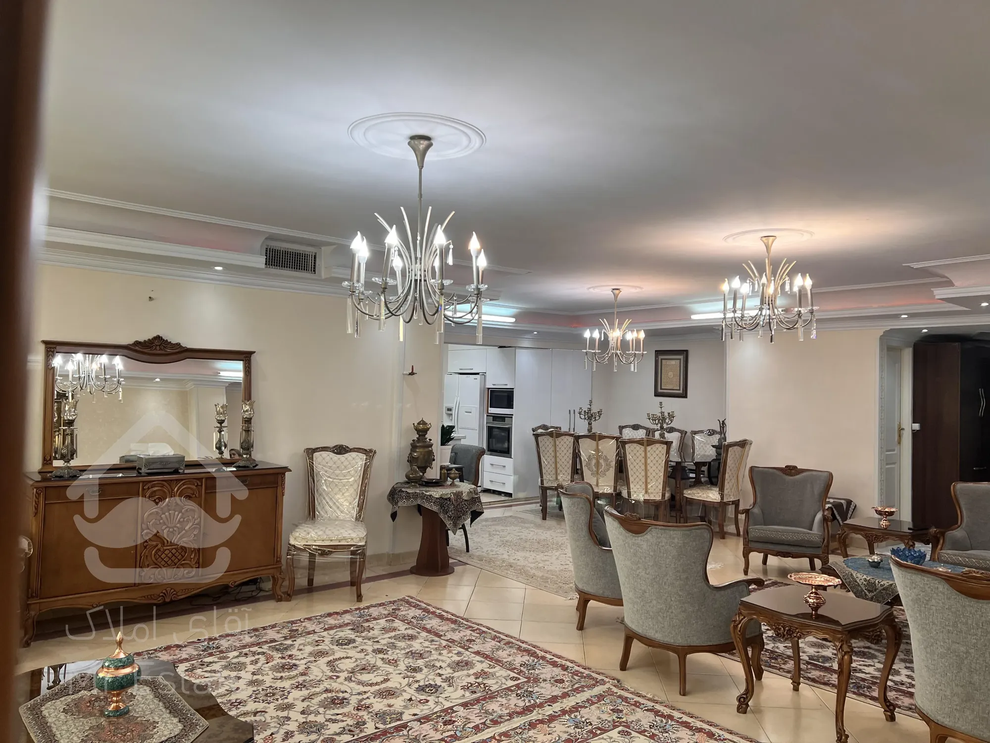 اجاره آپارتمان۱۳۰مترفول امکانات خیابان استخر