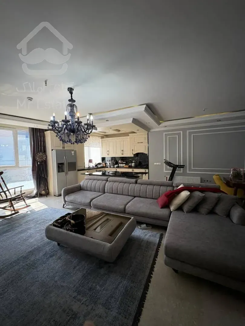 فروش آپارتمان ۱۳۰ متر دارآباد