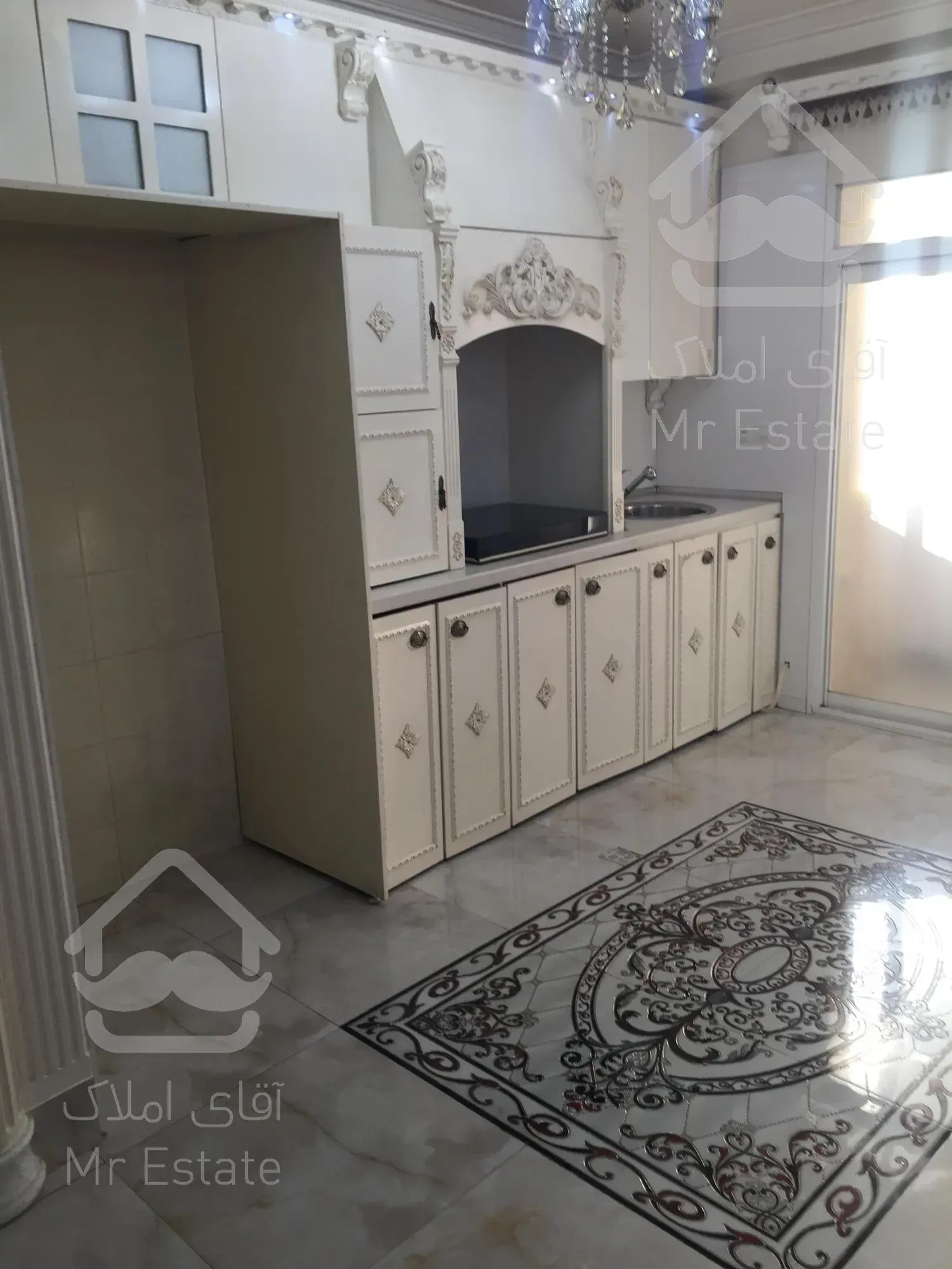 ۱۳۰ متری سه خواب/دریاچه چیتگر/آبشار تهران