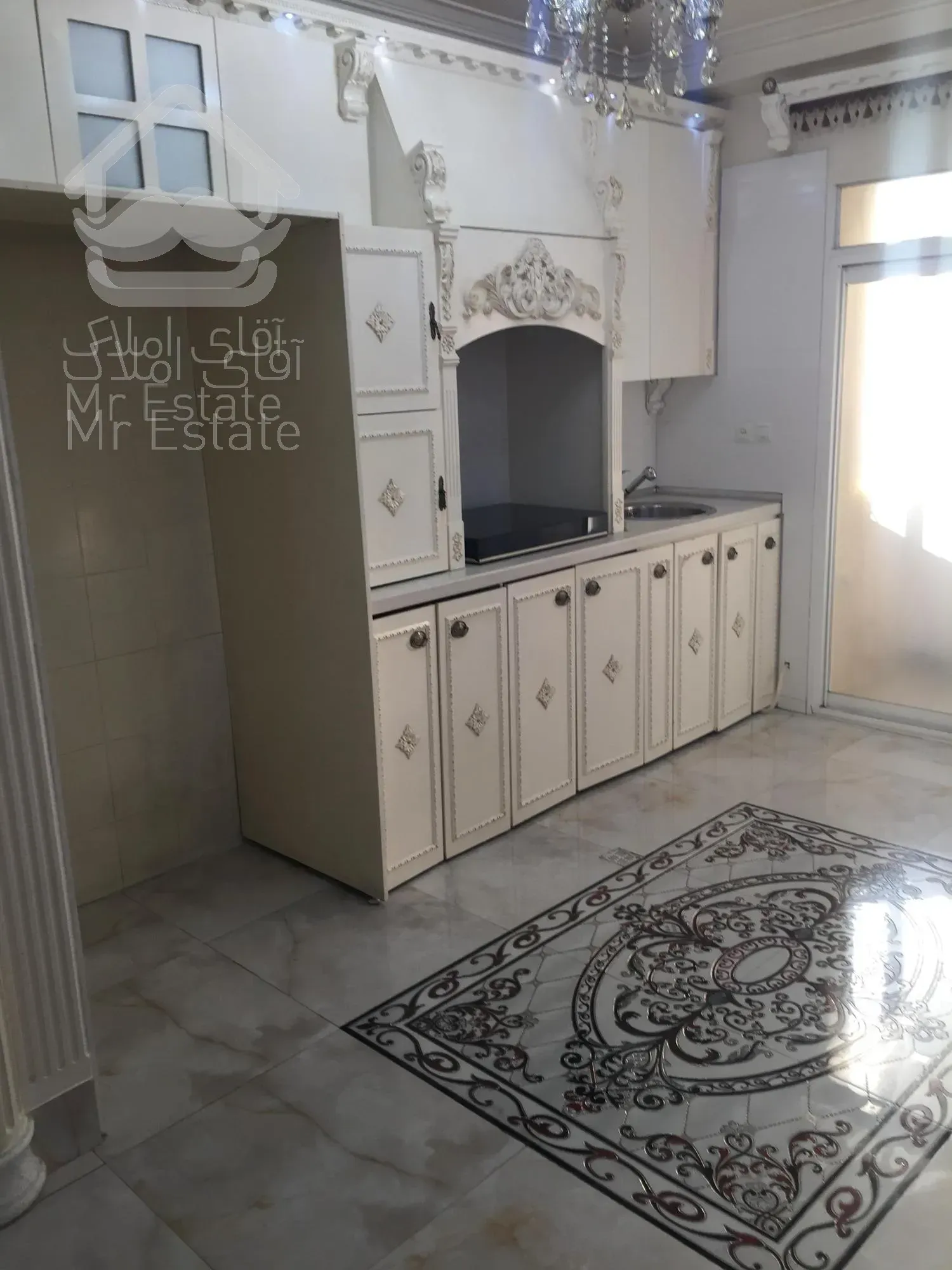 ۱۳۰ متری سه خواب/دریاچه چیتگر/آبشار تهران