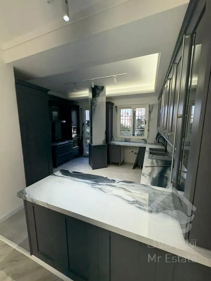 فروش اپارتمان 210 متری زعفرانیه