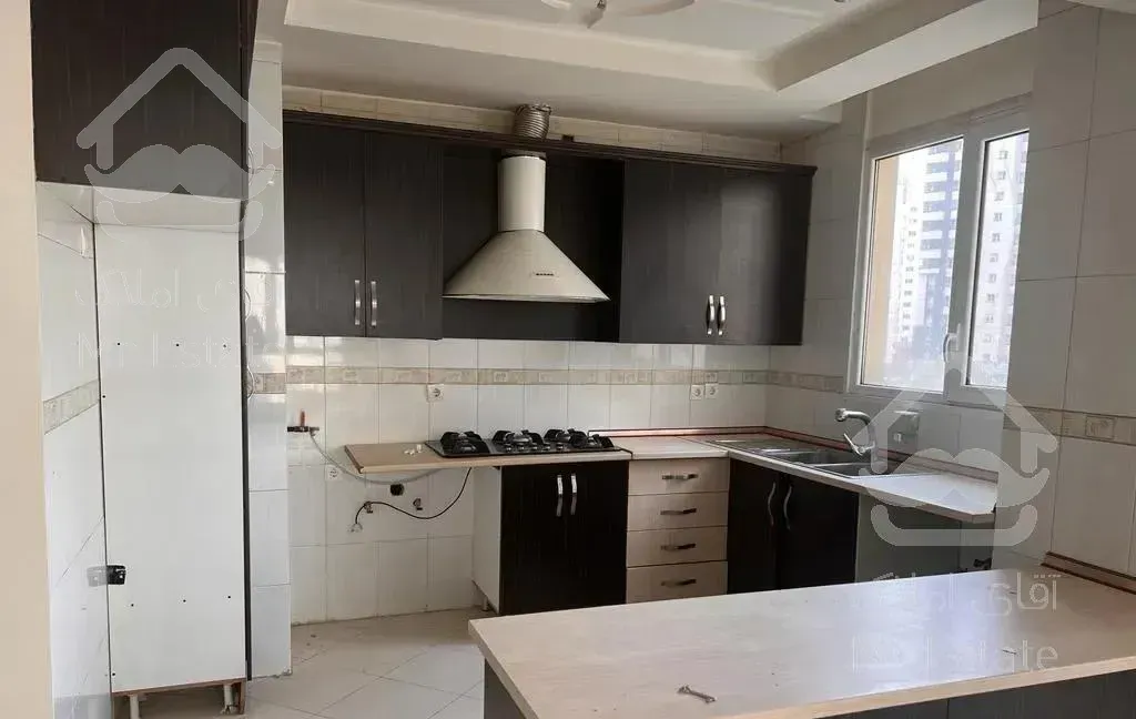 ۱۲۸ متر ۳ خوابه ویو دریاچه چیتگر