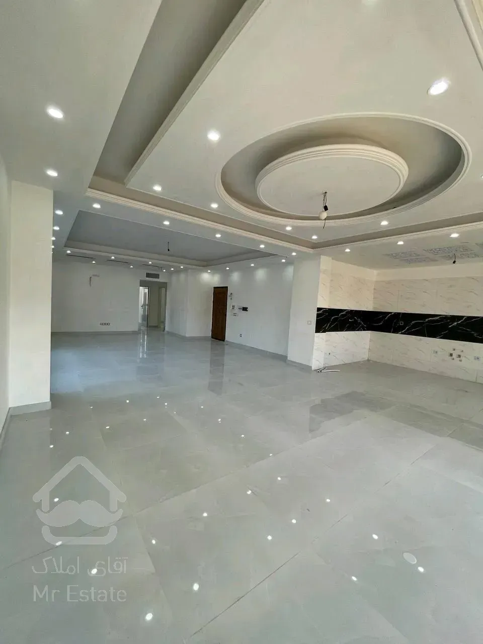 علی حسنی/۱۶۵متر۳خواب/تکواحدی و نوساز/