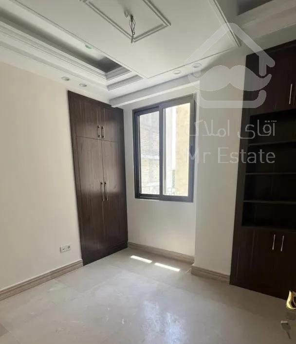 آپارتمان پونک،عدل۱۷۲مترنوساز(۴پارکینگ)