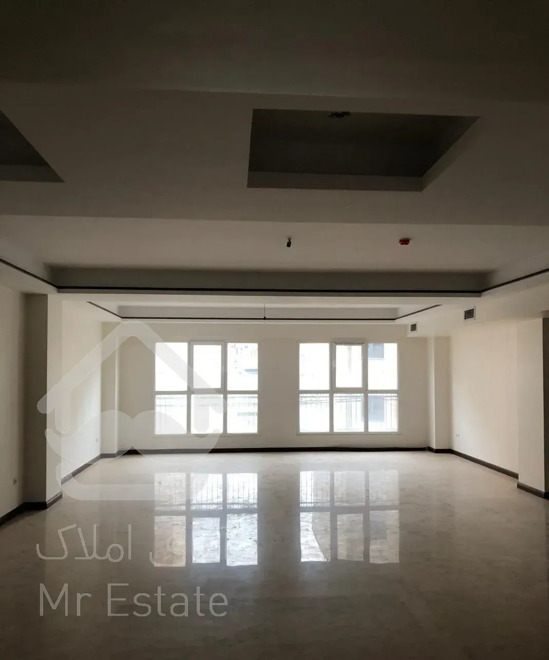 آپارتمان ۱۰۰ متری ۲ خواب /خـطـی رو به آفـتـاب