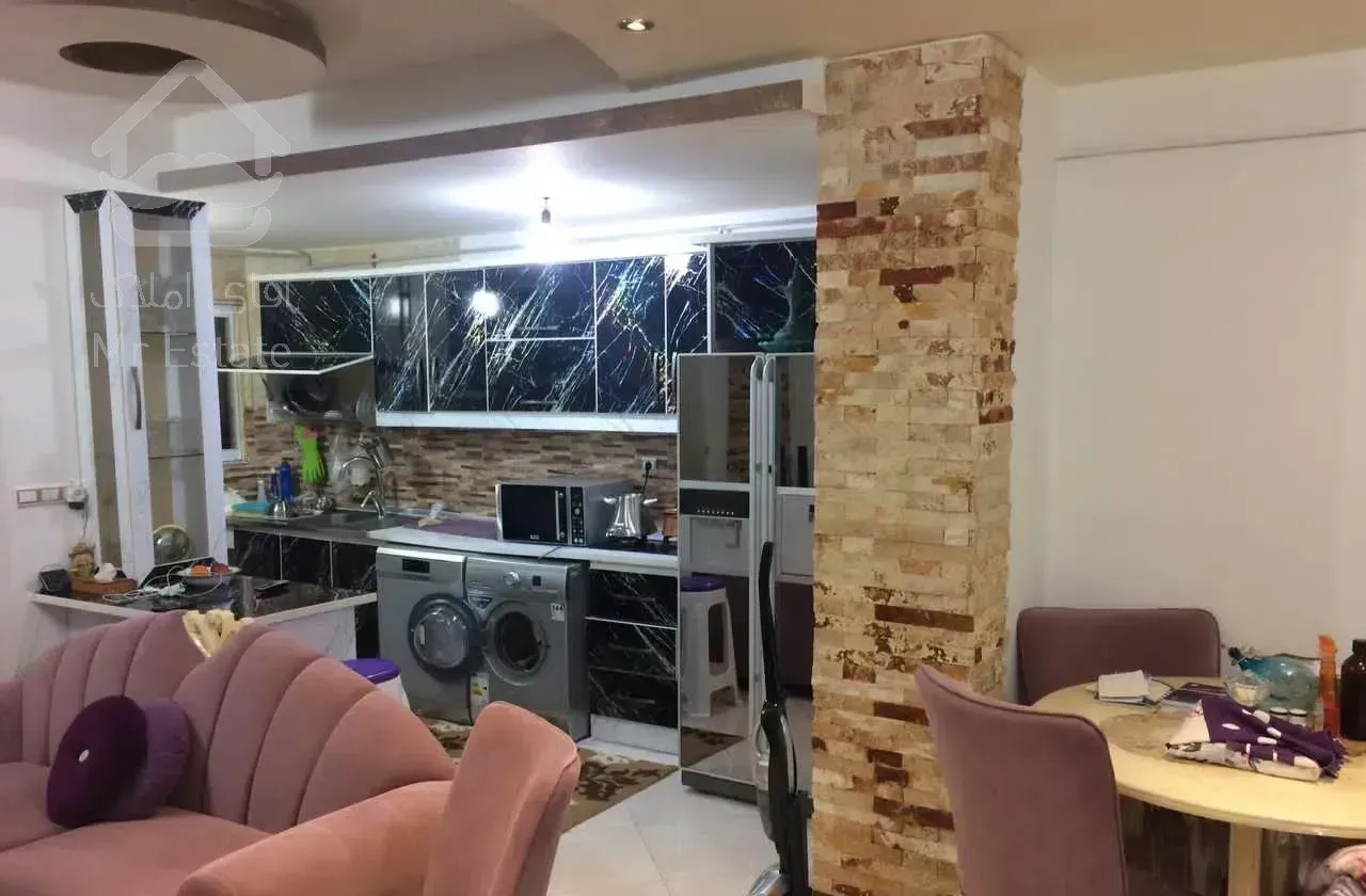 فروش آپارتمان ۹۲ متری اول افتاب 60