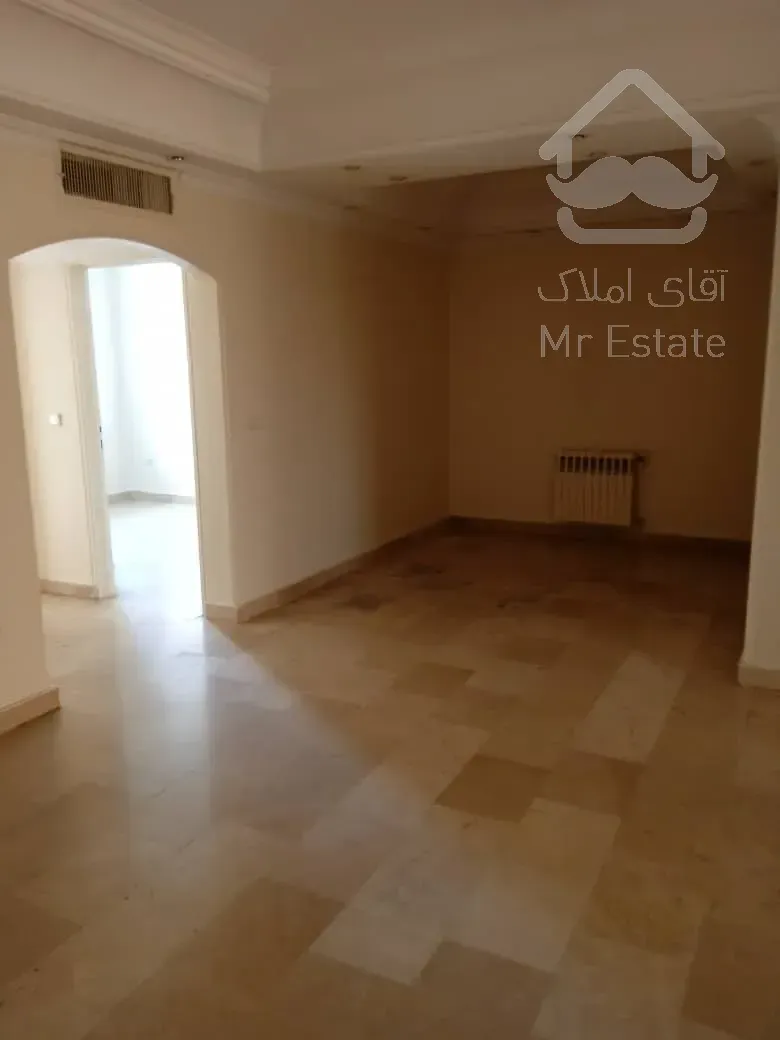 فروش 117 متری حسین آباد