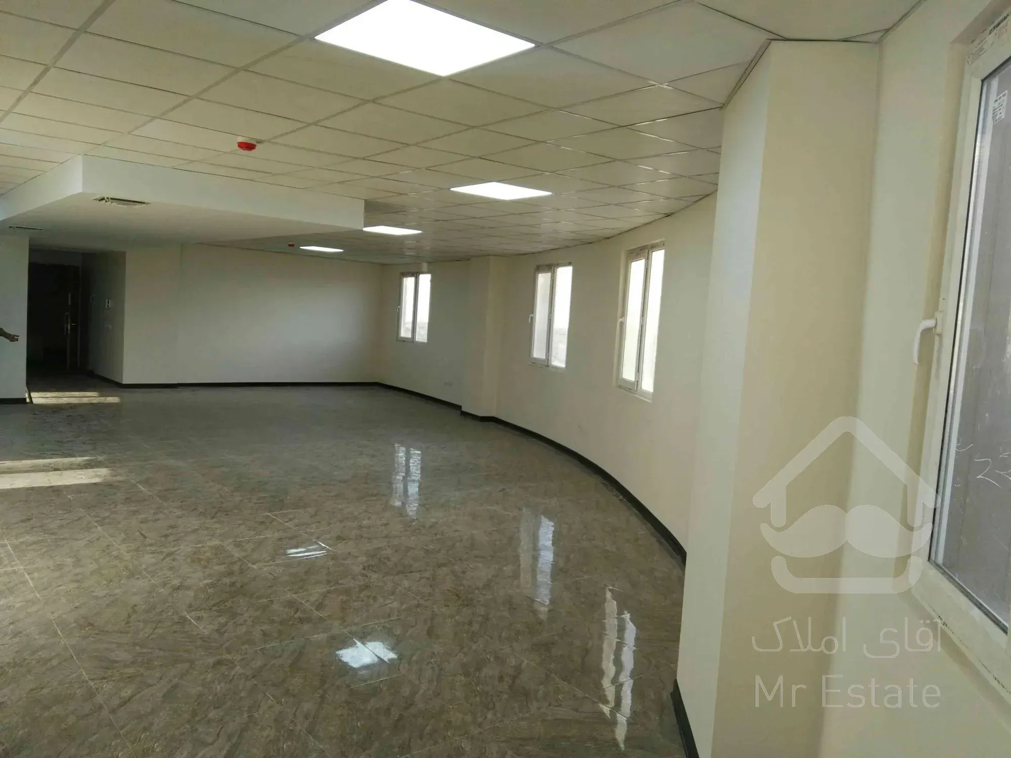 اجاره سند اداری صادقیه