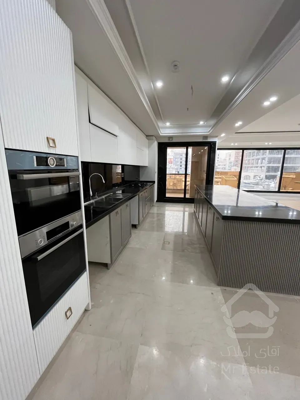 فروش برج 220متر 3 خواب قیطریه لاکچری