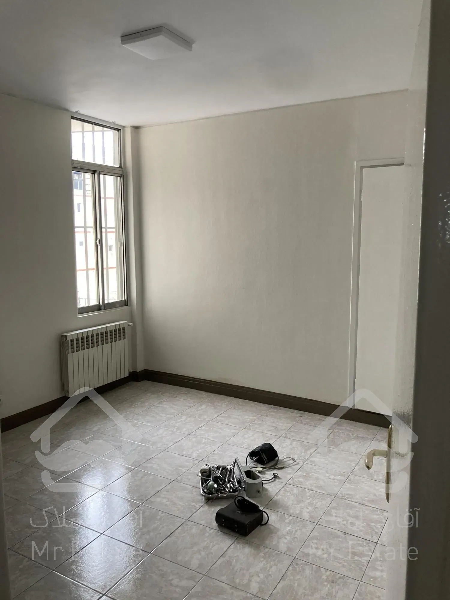 120 متر موقعیت اداری بر قائم مقام فراهانی