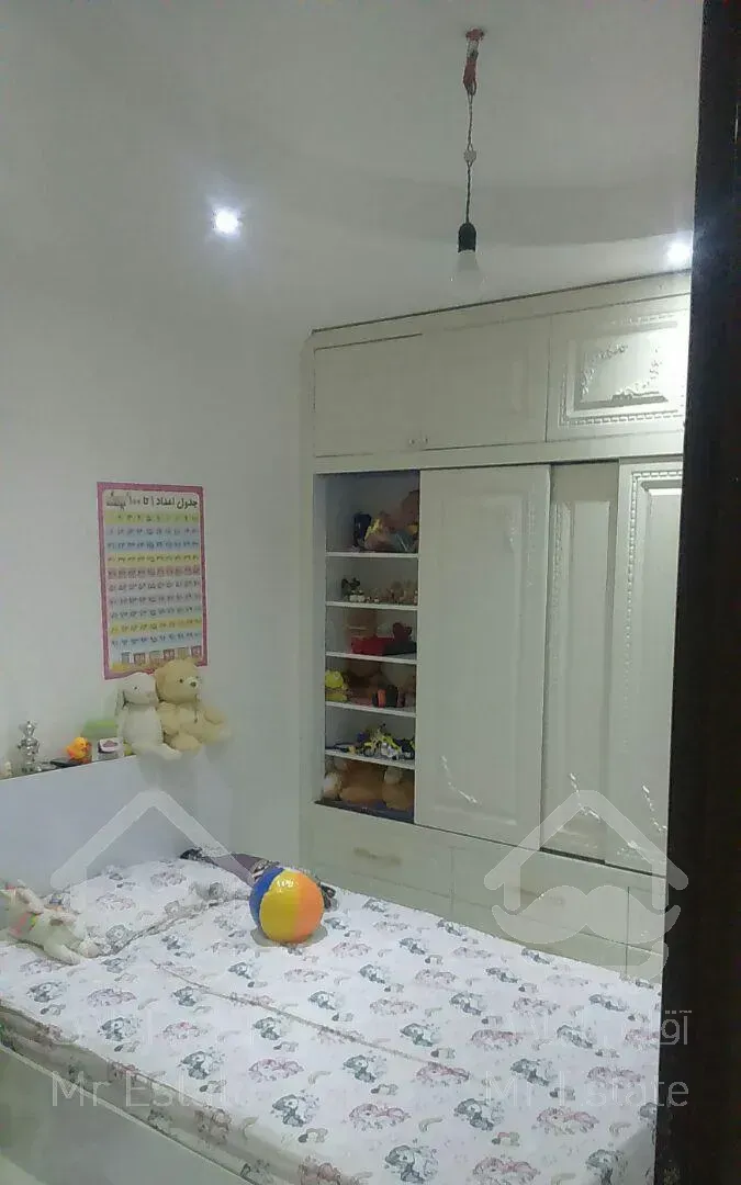 آپارتمان 100 متری   نوساز  میدان امام