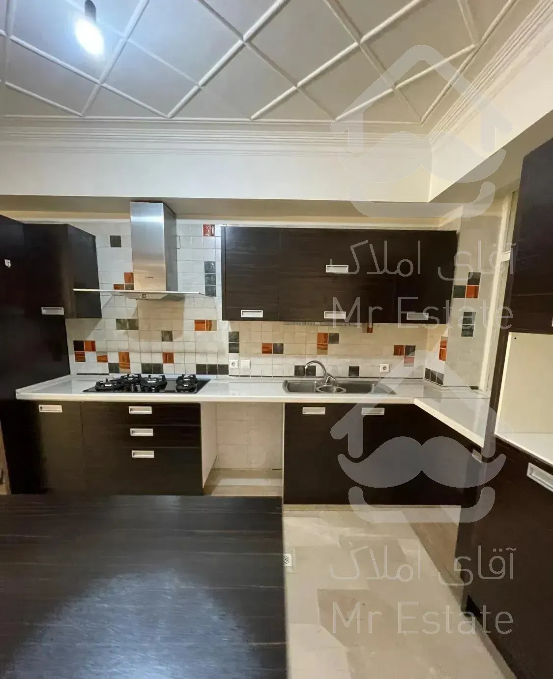 161 متر سه خواب زیبا/استخر سونا جکوزی/آفتابی