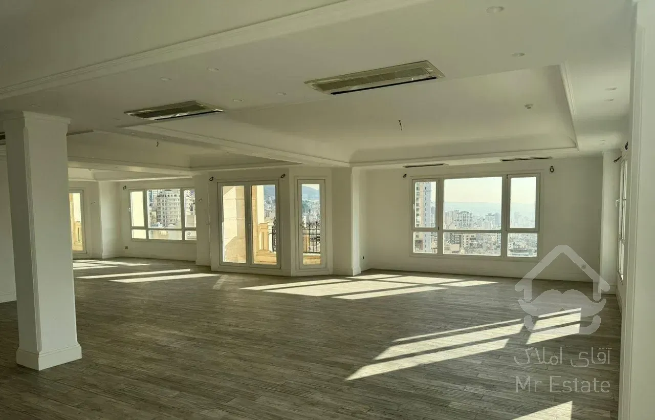 نیاوران یاسر/۳۳۰ متر(مالک به شدت پول لازم)