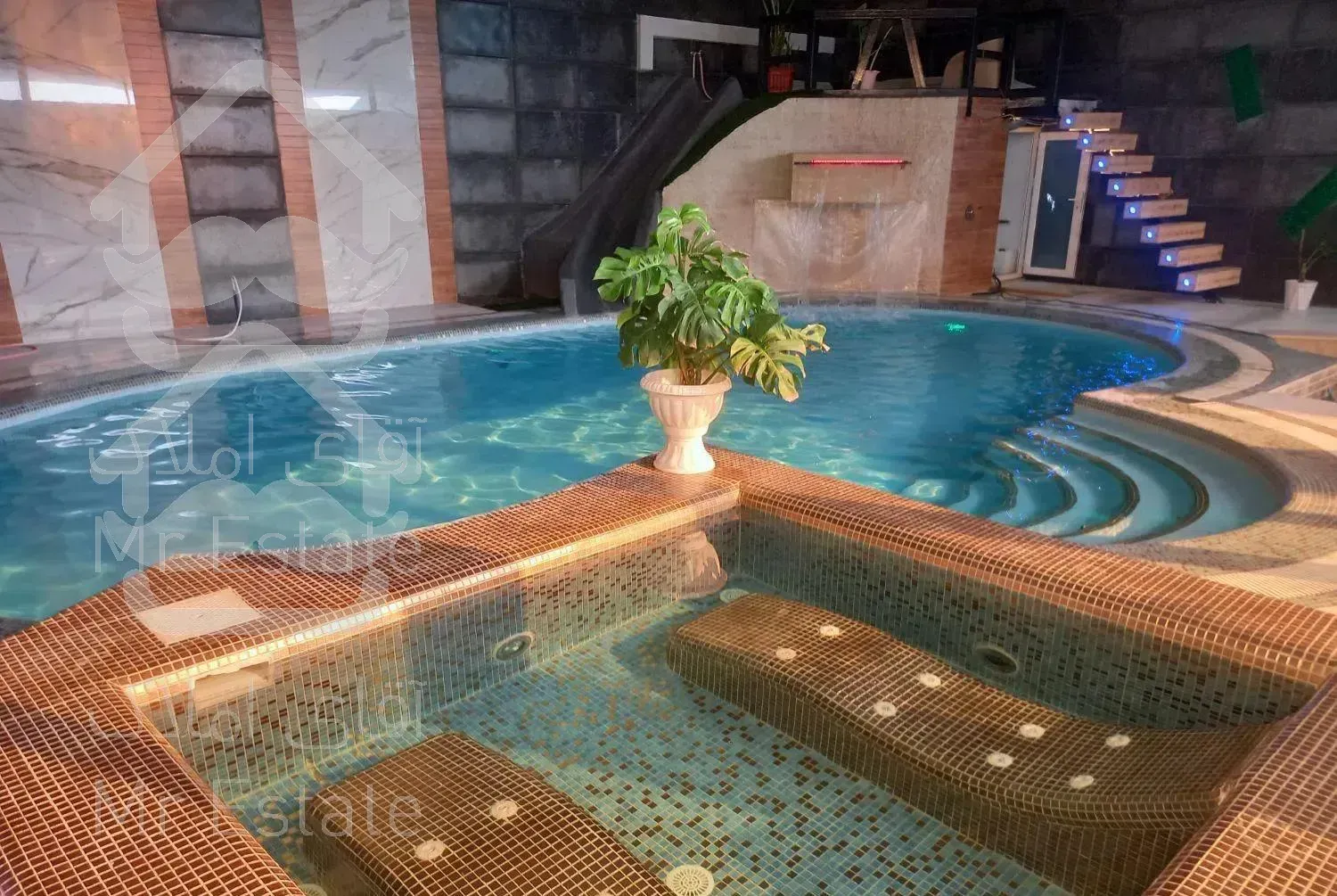 اجاره ویلای استخردار (۱۵ در ۷ ) تعطیلاتی