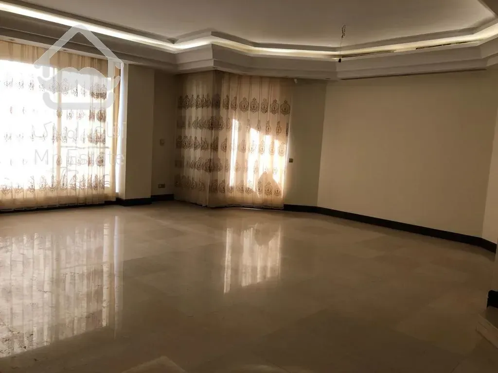 اجاره ۲۰۰ متر کامرانیه شمالی