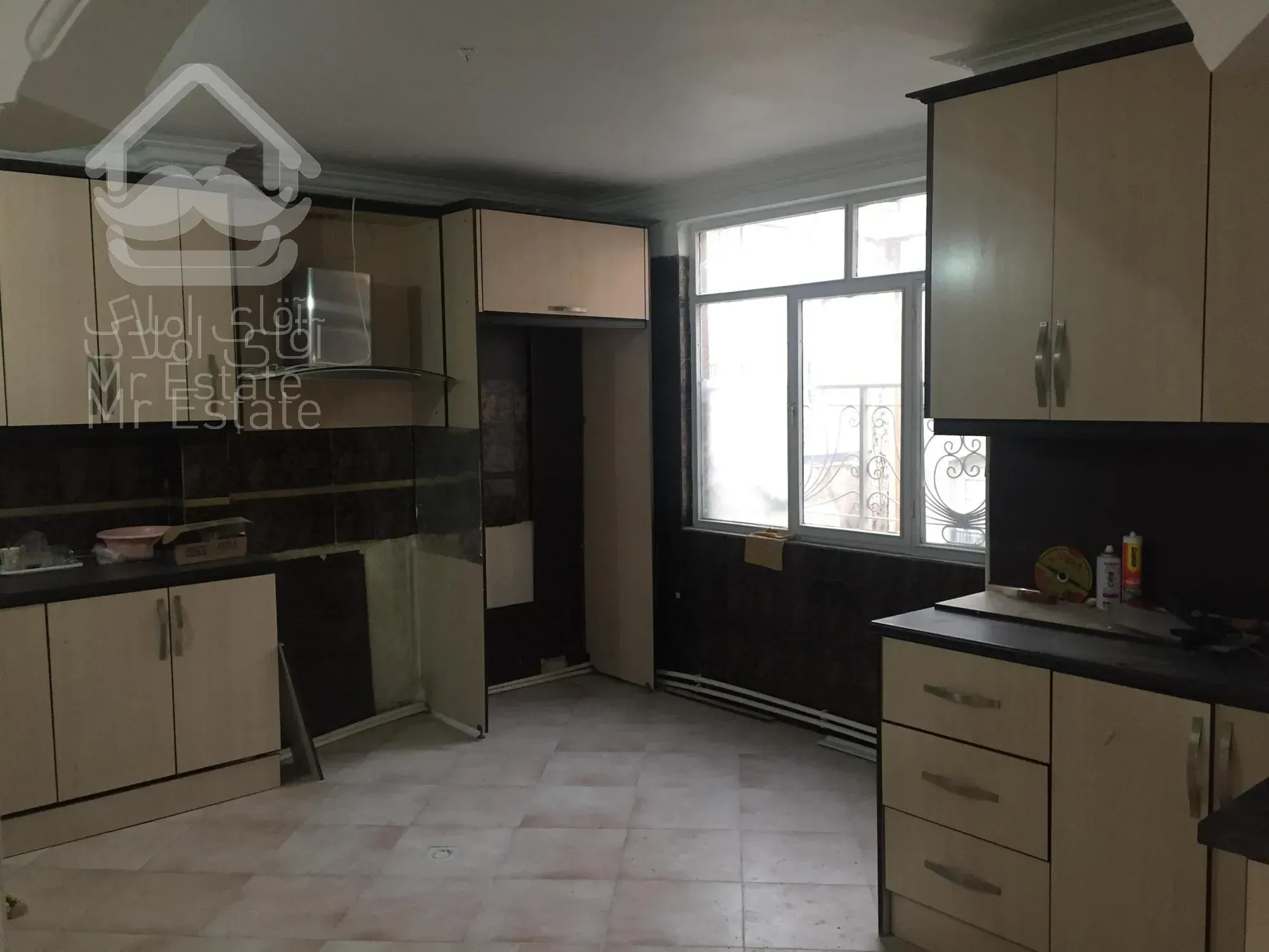 آپارتمان ۱۷۰ متری ۳ خواب