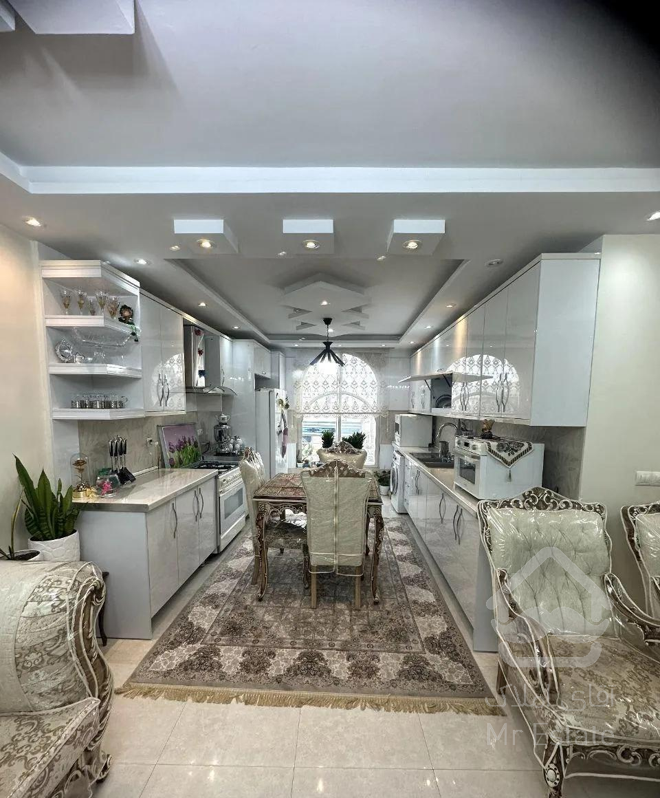 82متر دوخوابه فول امکانات خوش نقشه