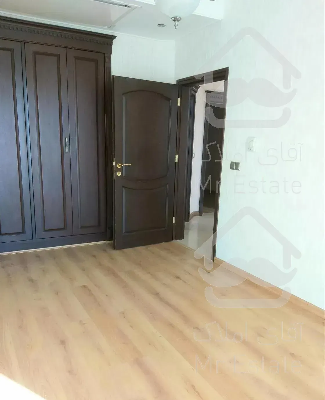 ۱۱۲متر آپارتمان ۲خواب فول امکانات بازسازی شده ظفر