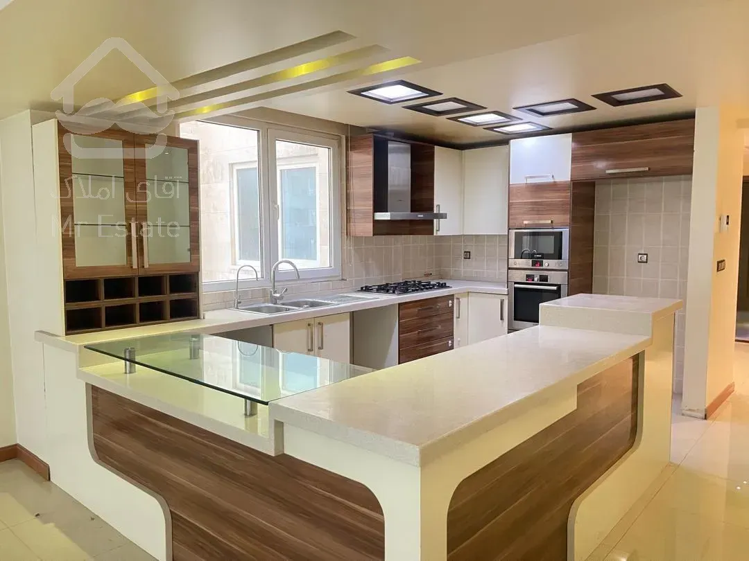 فروش اپارتمان 150 متری زعفرانیه