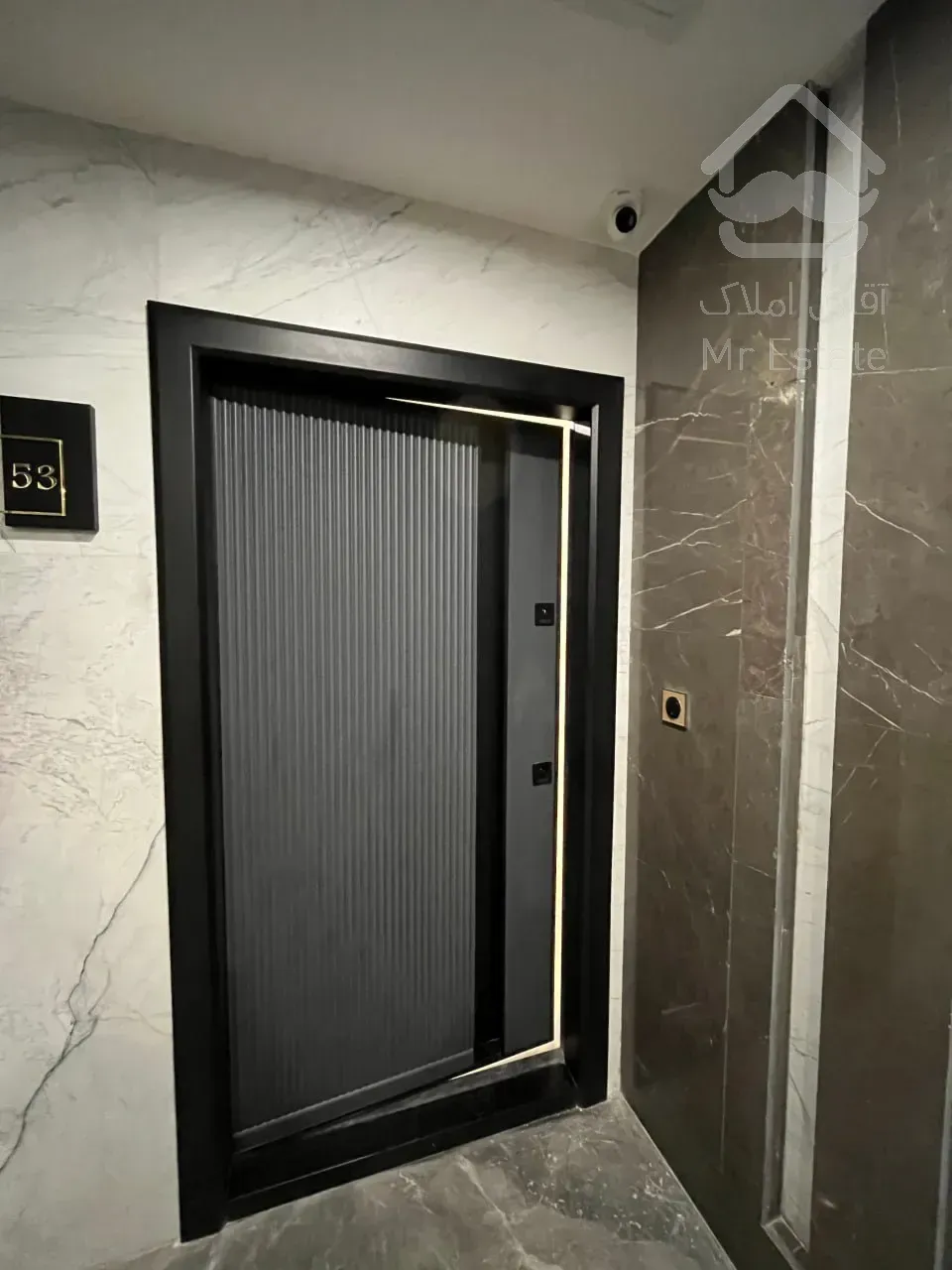 فروش برج 239متر 3 خواب قیطریه با مشاعات ابی