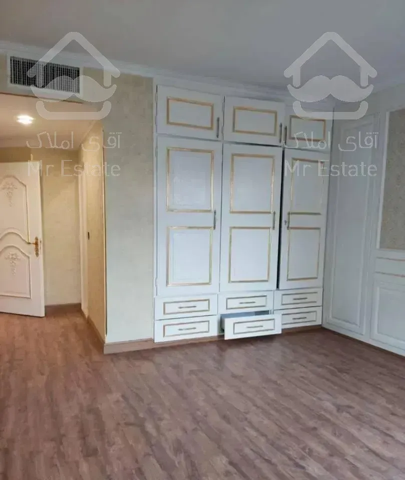 پاسداران/فرعی مشجر و دنج/148متر/3خواب