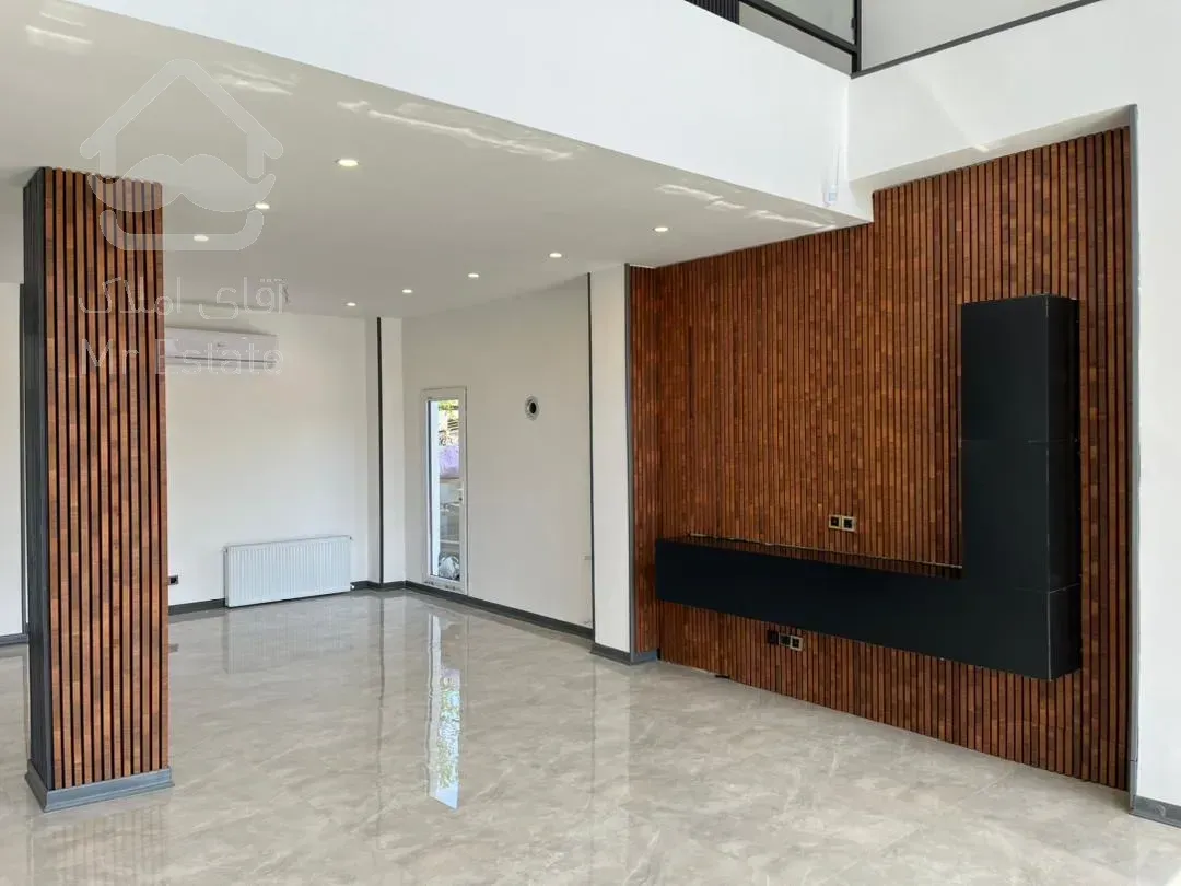 فروش ويلا مدرن استخردا در امامرود