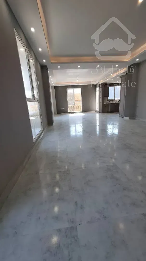 160 متر ویلایی در فاز5 اندیشه