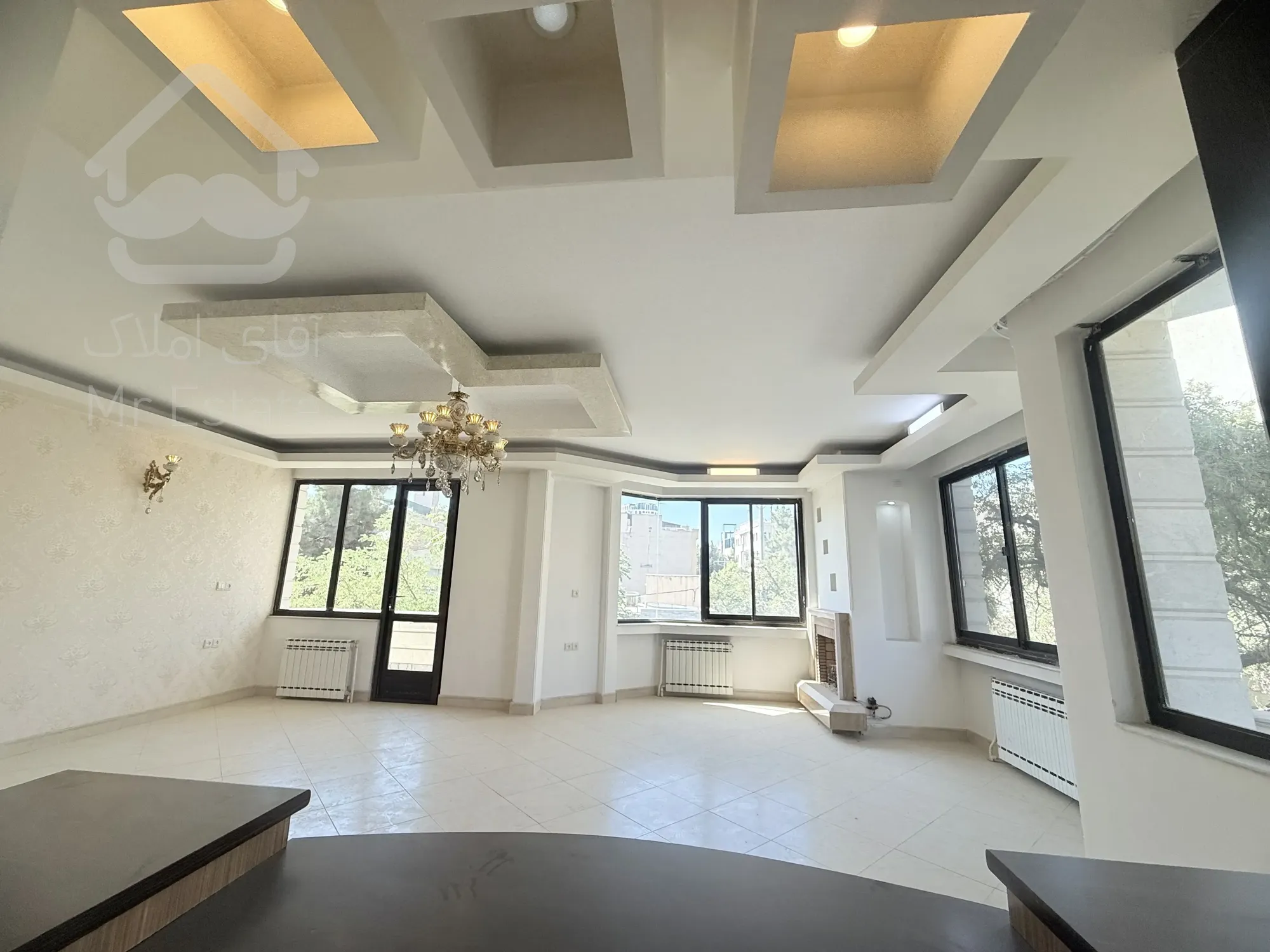 آپارتمان 135 متر 2خواب ،نورگیر عالی،بسیار خوش نقشه