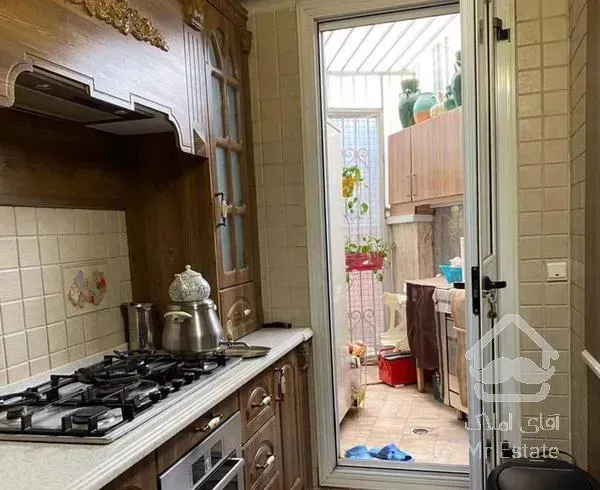 فرشته ۱۸۵ متر