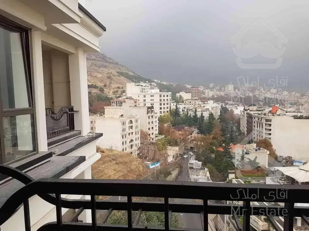 آپارتمان ۲۱۸ متری نیاوران