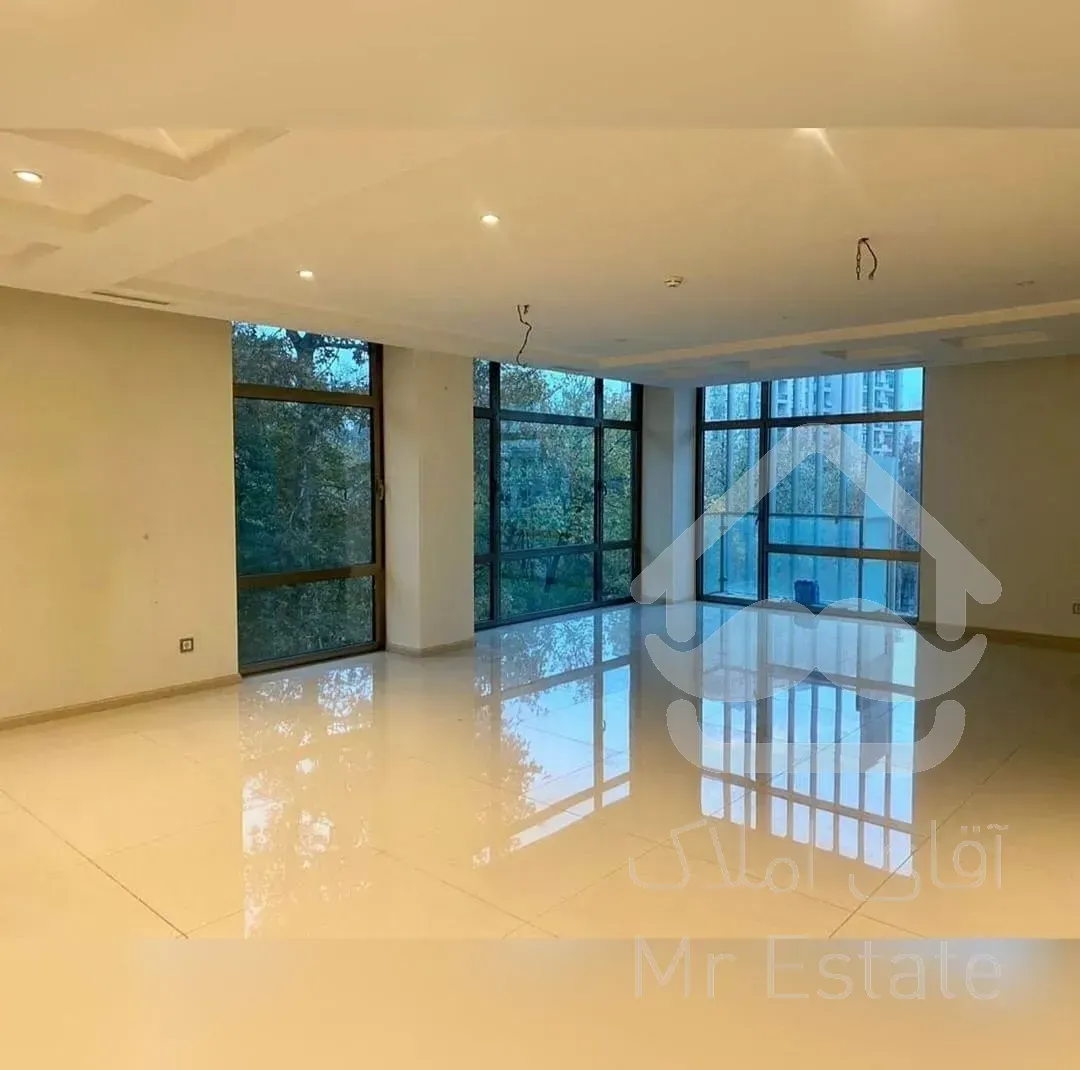 اجاره 240 متری پاسداران