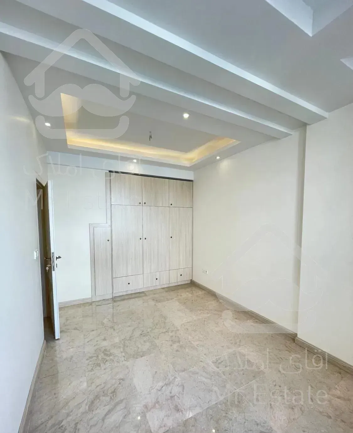 ۱۰۵ متر/آلاله شرقی/قابل تبدیل