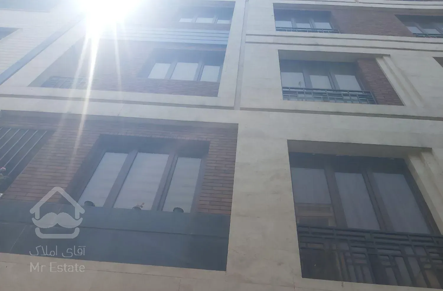 رهن آپارتمان ۸۱ متری ۲ خوابه در قنات‌کوثر