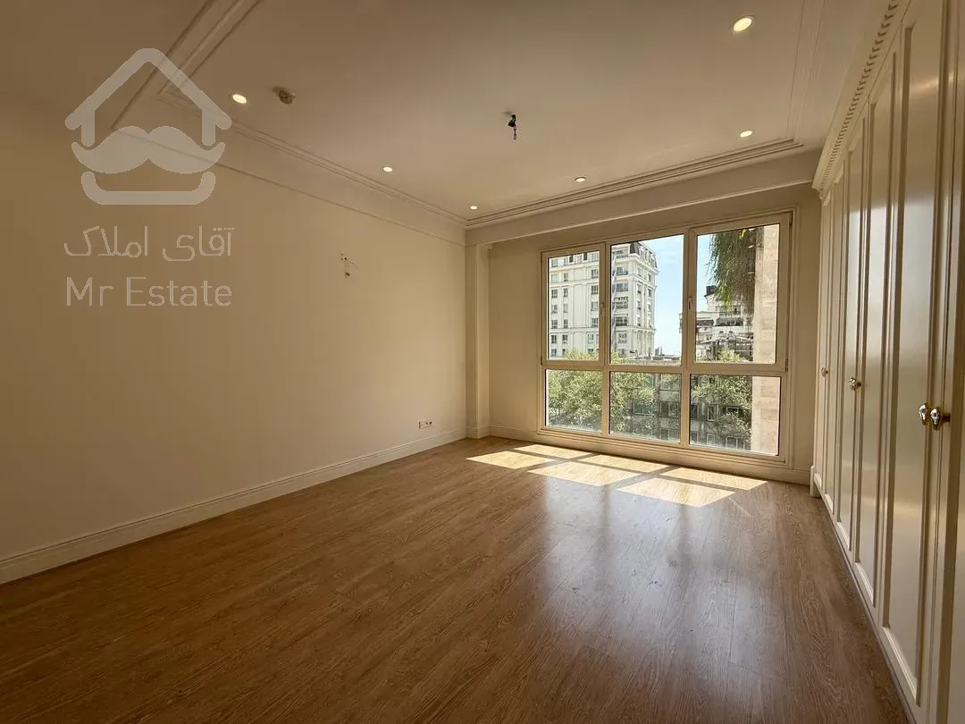 فروش اپارتمان 250 متری محمودیه