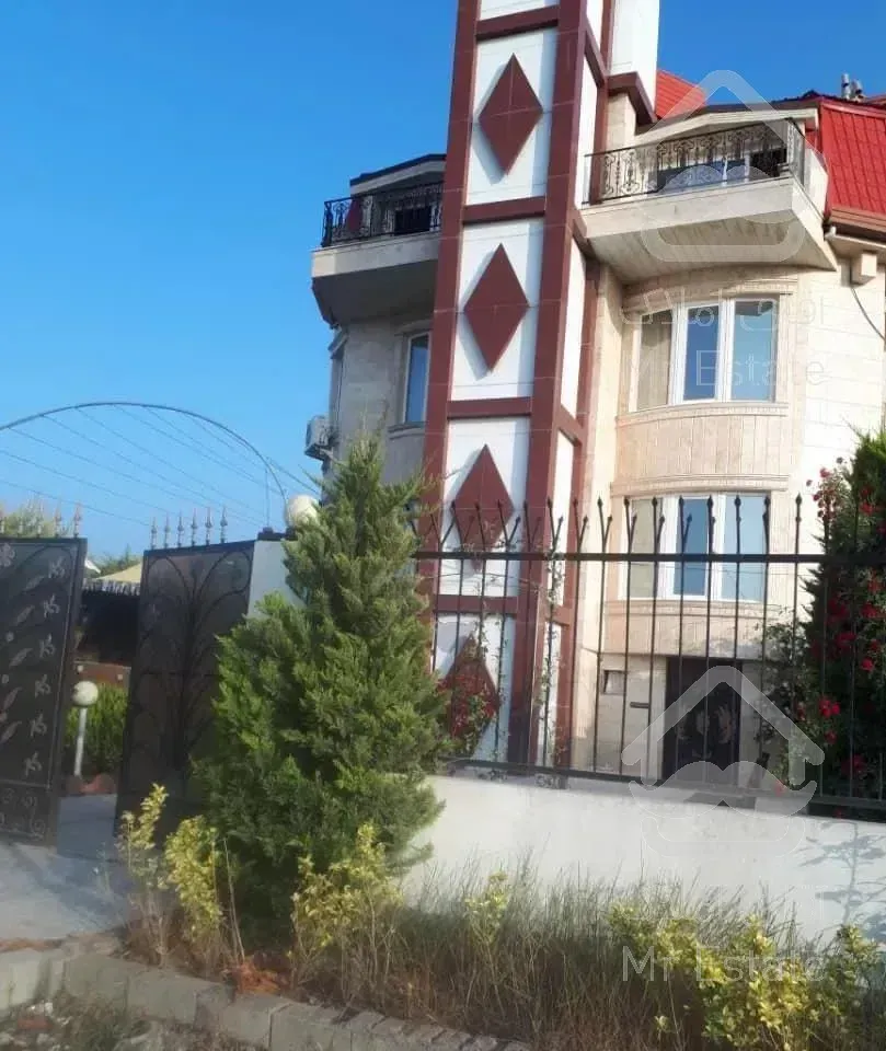 اجاره  ویلا استخردار آب گرم لب دربا