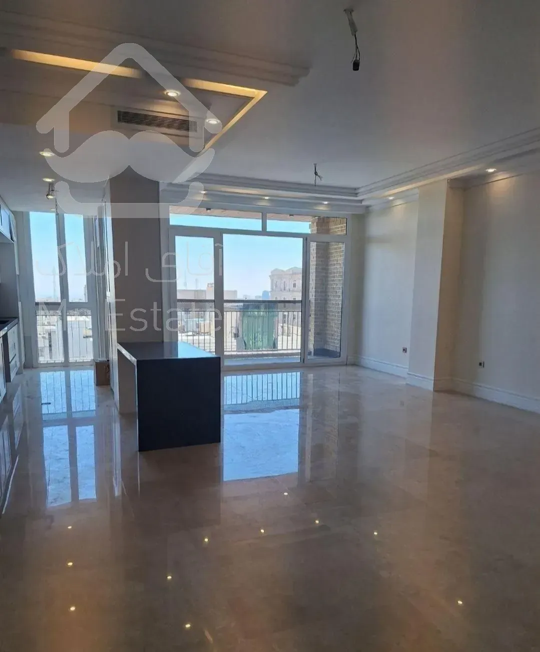 ۸۷ متر / سندتک برگ / وام بدون اوراق