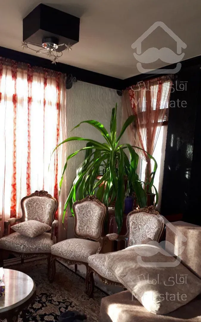 آپارتمان سه خواب دو نبش نما سنگ سفید