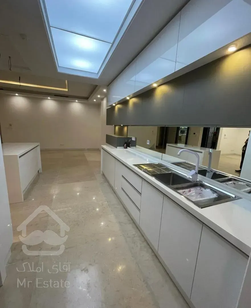 اجاره 220 متر دیباجی